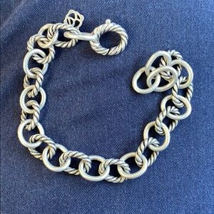Kinky bracelet